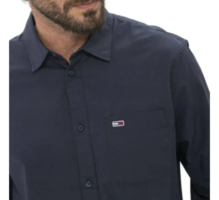 Tommy Jeans Tjm Essential Popelínová košeľa M DM0DM11870 Tommy Jeans Tjm Essential Popelínová košeľa M DM0DM11870
