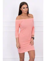 Pruhované vypasované šaty v marhuľovej farbe Pruhované vypasované šaty v marhuľovej farbe