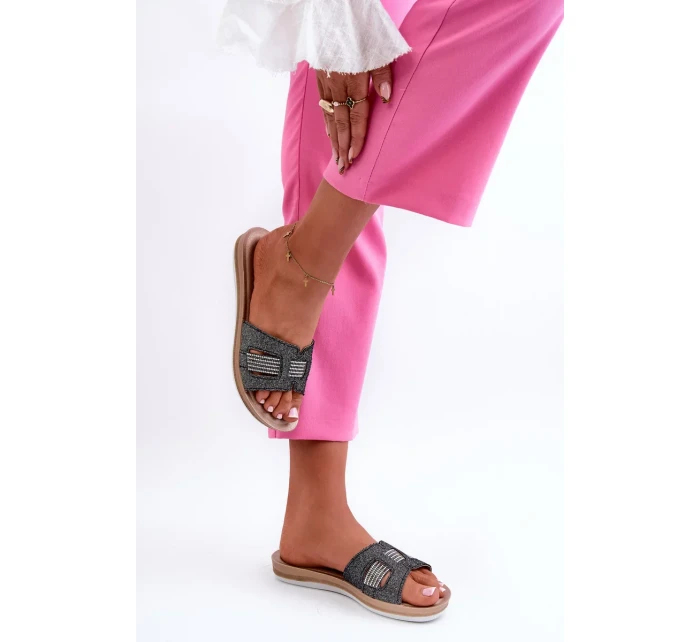 Pohodlné lesklé dámske papuče Inblu Black Pohodlné lesklé dámske papuče Inblu Black