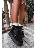 Dámské kožené semišové zimní boty Big Star model 22386347 černé - Big Star Shoes Dámské kožené semišové zimní boty Big Star model 22386347 černé - Big Star Shoes