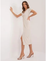 Sukienka DHJ SK model 20095171 jasny beżowy - FPrice Sukienka DHJ SK model 20095171 jasny beżowy - FPrice