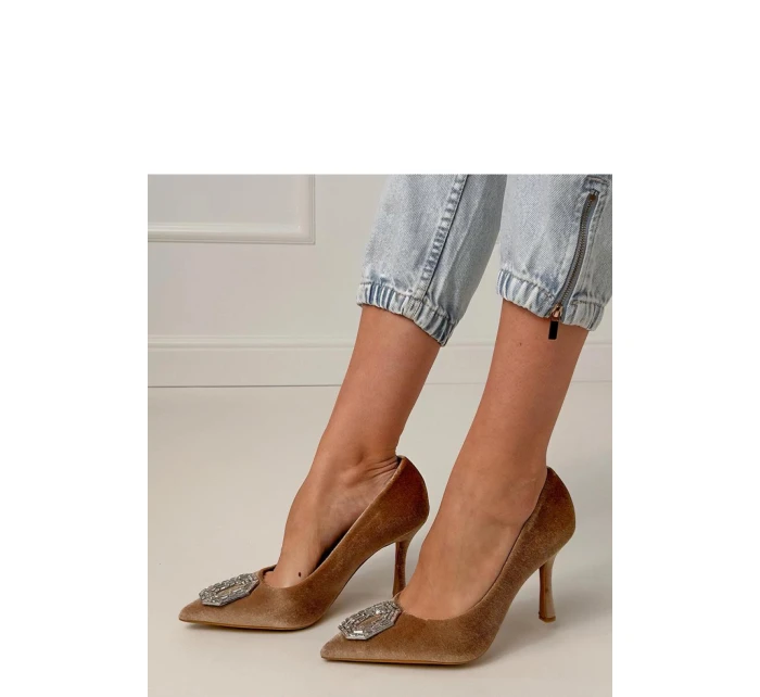 Lodičky na podpätku model 217661 Solea