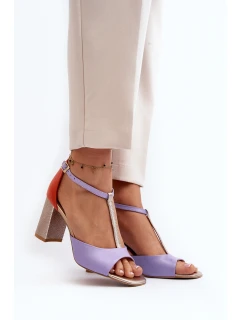 Kožené sandály na podpatku model 21647432 fialové - Laura Messi