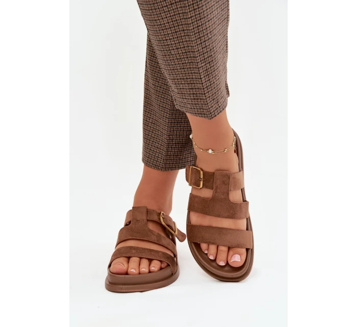 Dámské pantofle s pásky a zlatým hnědé model 21919139 - Boto