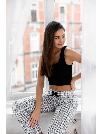 Top model 17567915 Black - Sensis