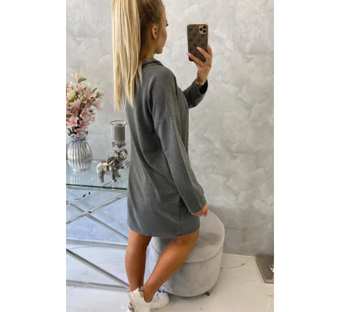 Šaty s kravatou v grafitovej farbe