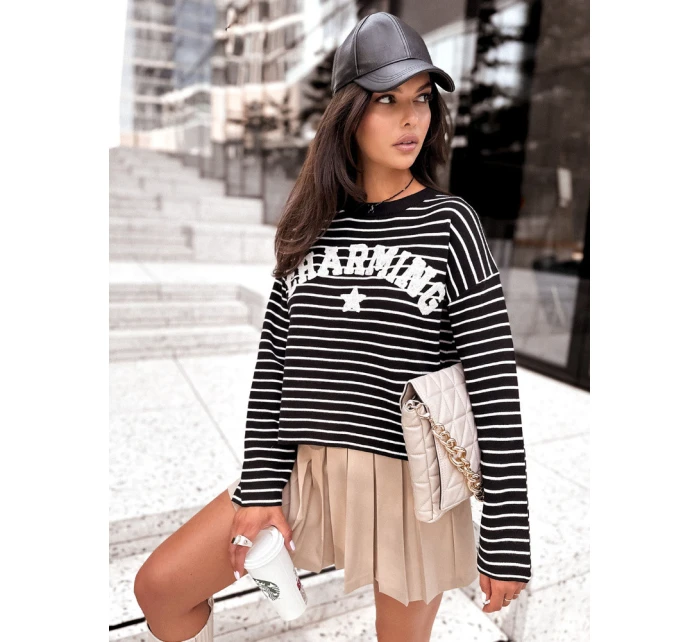 AURORA dámsky pruhovaný sveter čierny FashionStreet MY2074