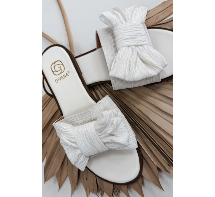 Dámské pantofle na ploché podrážce s mašlí bílé Amivelle