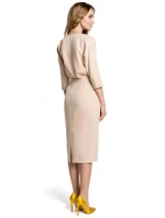 Dámské šaty střední s volným béžové model 18411441 - Moe Dámské šaty střední s volným béžové model 18411441 - Moe