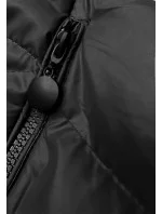 Krátká černá zimní bunda s kapucí model 21246217 - J.STYLE Krátká černá zimní bunda s kapucí model 21246217 - J.STYLE