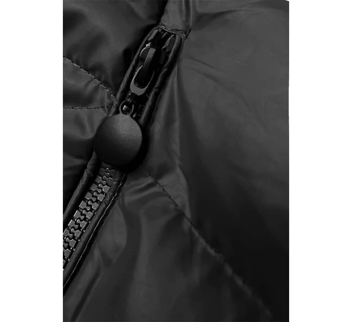 Krátká černá zimní bunda s kapucí model 21246217 - J.STYLE Krátká černá zimní bunda s kapucí model 21246217 - J.STYLE