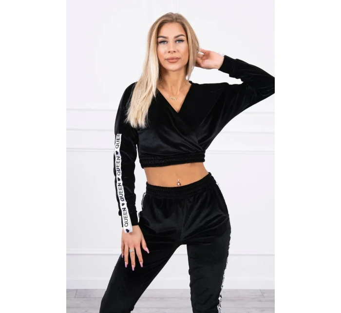 Velurová souprava s nápisem Queen black Velurová souprava s nápisem Queen black