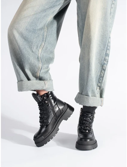 Moderní dámské kotníčkové boty černé platforma Moderní dámské kotníčkové boty černé platforma