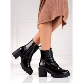 Pohodlné čierne členkové topánky pre ženy na širokom podpätku