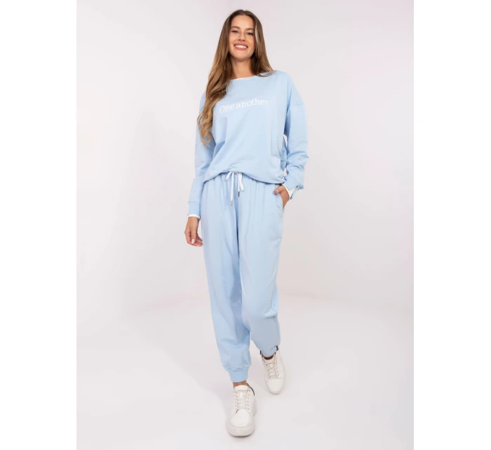 Súprava RV KMPL A883.68 svetlo modrá