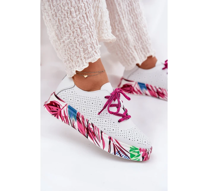 Skórzane Sneakersy Damskie Na Wzorzystej Platformie Vinceza 88017 Białe