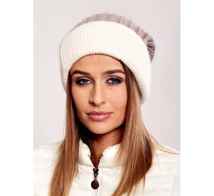 Dámska čiapka AT CZ 17230.43 svetlo hnedá