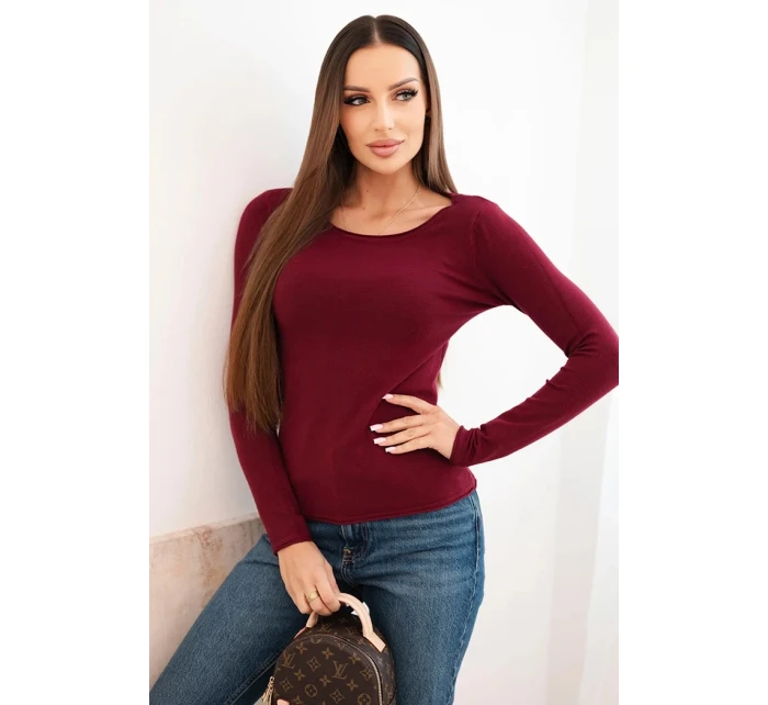 Dámsky viskózový sveter s okrúhlym výstrihom a priliehavým strihom bordovej farby