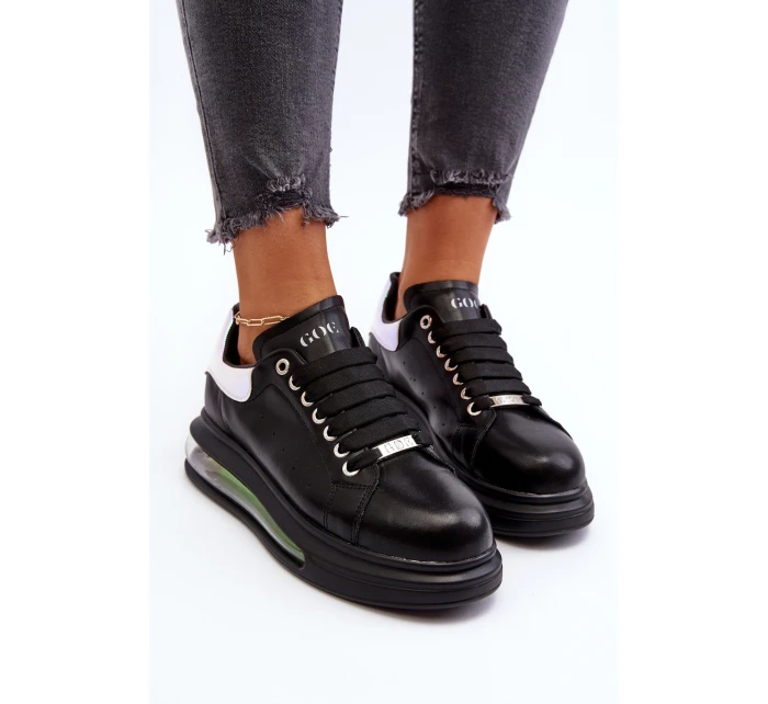 Dámská sportovní obuv model 21650203 Černe - Goe