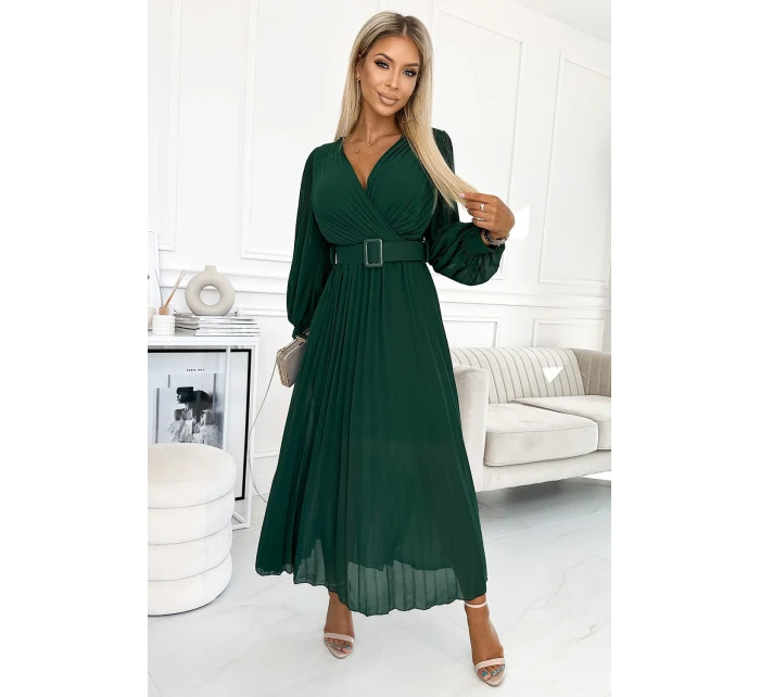 414-1 KLARA plisované šaty s opaskom a výstrihom - BOTTLE GREEN 414-1 KLARA plisované šaty s opaskom a výstrihom - BOTTLE GREEN