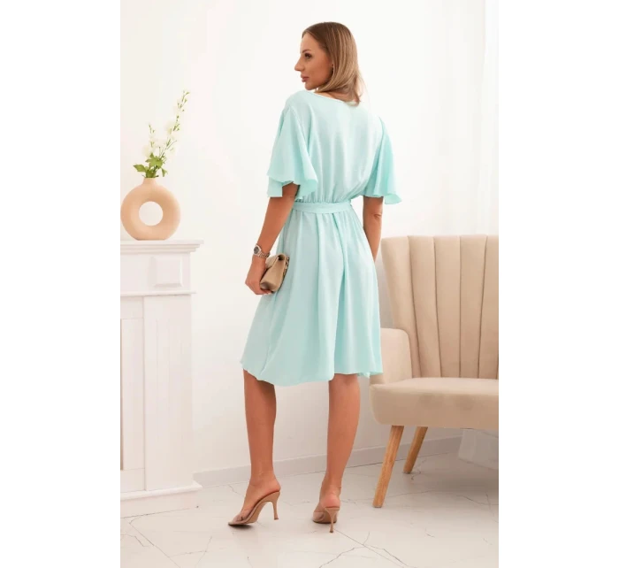 Šaty so skladaným výstrihom mätovej farby Šaty so skladaným výstrihom mätovej farby