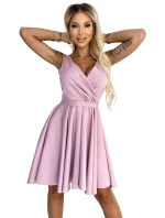 478-2 MAYA Šaty s dlhším zadným dielom, výstrihom a opaskom - BRUCE ROSE 478-2 MAYA Šaty s dlhším zadným dielom, výstrihom a opaskom - BRUCE ROSE