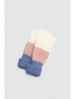 set model 21478764 - Ysabel Mora