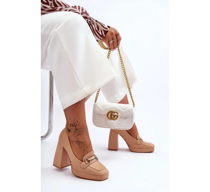 Dámske lodičky na podpätku M047 / 185452 Beige - Sweet Shoes