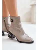 Topánky na podpätku model 201017 Krok vo veľkom štýle