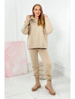 Izolovaná súprava s výšivkou Los Angeles svetlo béžová