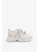Dámske tenisky na pevnej podrážke s ozdobným šnurovaním biela Relissa Dámske tenisky na pevnej podrážke s ozdobným šnurovaním biela Relissa