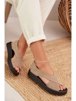 Dámské sandály model 22027703 z přírodního semiše Béžové - Zazoo