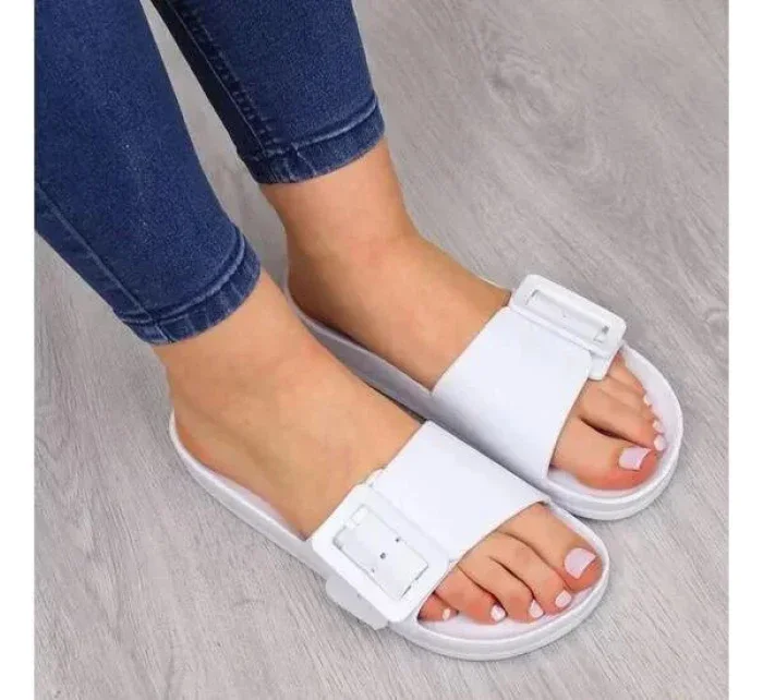 Dámské žabky model 21105541 Bílá - Big Star