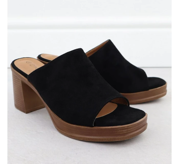 Dámske semišové žabky na ihličkách čierne Potocki 54309