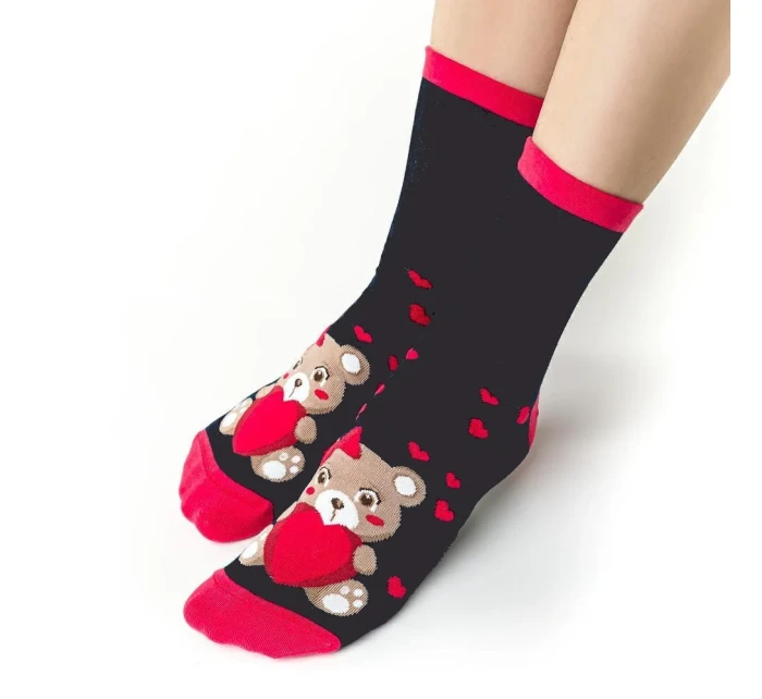 Dámské ponožky model 14559108 Srdce - Steven Dámské ponožky model 14559108 Srdce - Steven