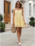 Letné dámske bavlnené šaty s výrezovým vzorom v citrónovožltej farbe FashionStreet EY2677 Letné dámske bavlnené šaty s výrezovým vzorom v citrónovožltej farbe FashionStreet EY2677