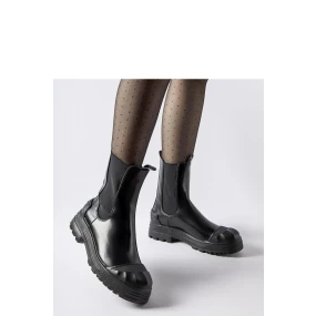 Topánky model 204594 Solea