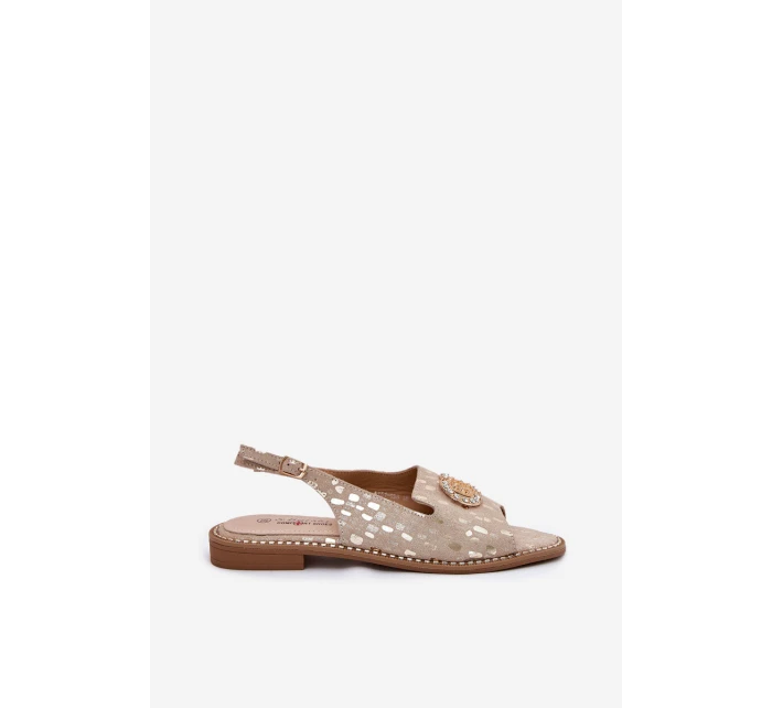 Kožené Sandály S Dekorací Na Plochém Podpatku model 21696779 Zlaté - S.Barski Kožené Sandály S Dekorací Na Plochém Podpatku model 21696779 Zlaté - S.Barski