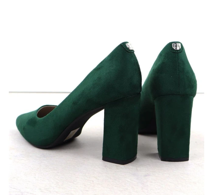 Zelené semišové lodičky na jehlovém podpatku Sergio model 21906157 - LEONE