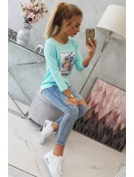 Halenka s 3D grafikou model 18743972 v mátové barvě - K-Fashion Halenka s 3D grafikou model 18743972 v mátové barvě - K-Fashion