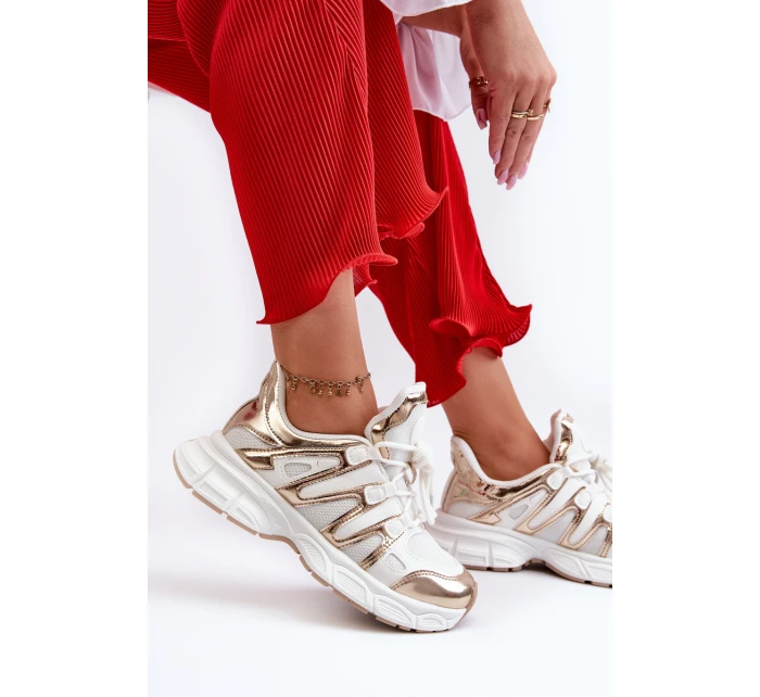 Dámské tenisky na masivní podrážce bílé model 21659040 - Boto Dámské tenisky na masivní podrážce bílé model 21659040 - Boto