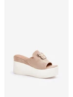 Klapki Na Platformie I Koturnie Z Ozdobą Beżowe Tanonea