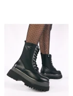 Topánky so širokou podrážkou model 222046 Solea