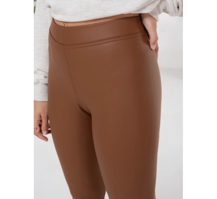 Dámské voskované hnědé legíny Dstreet model 21991596 - FashionStreet Dámské voskované hnědé legíny Dstreet model 21991596 - FashionStreet