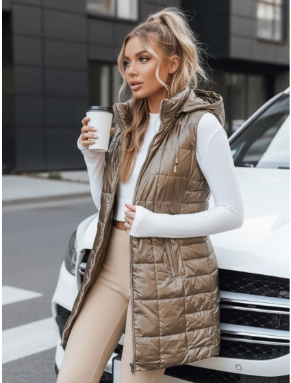 Dámská prošívaná vesta s kapucí zlatá Dstreet model 21993322 - FashionStreet