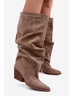 Dámské kozačky s horní částí na podpatku semišové Khaki model 22391288 - Boto Dámské kozačky s horní částí na podpatku semišové Khaki model 22391288 - Boto