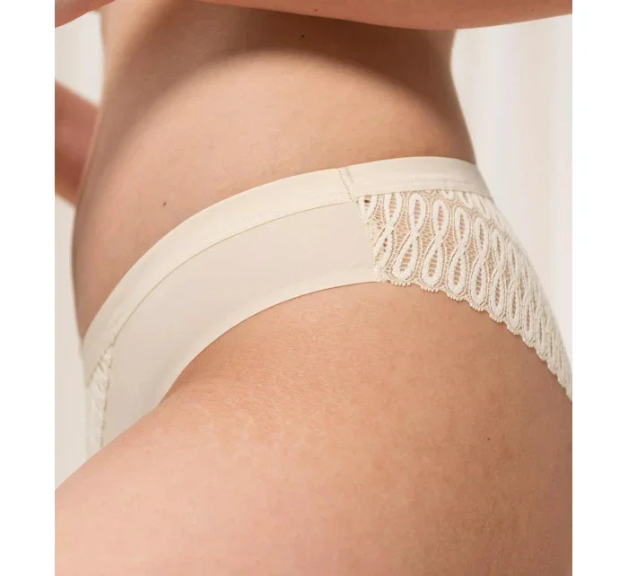 Dámske nohavičky Aura Spotlight Brazilian krémové - Triumph