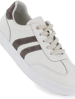 Dámské krémové kožené polobotky model 22116499 - VINCEZA