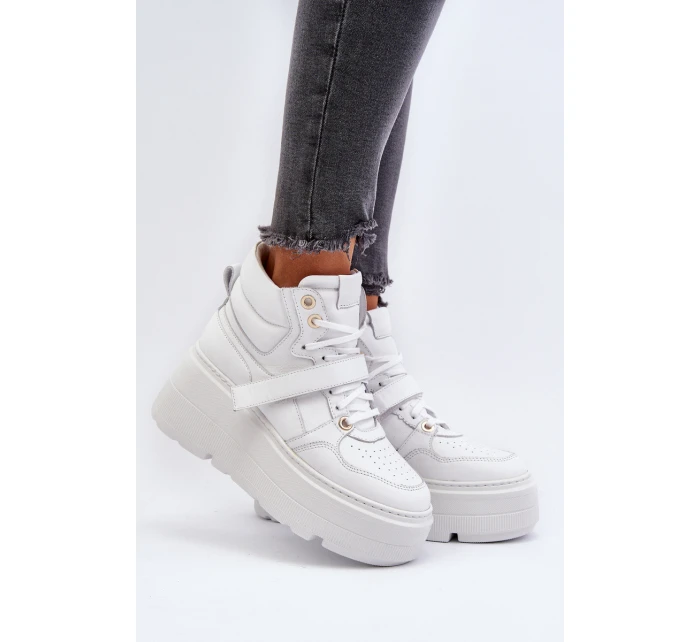 Bílé dámské kožené tenisky model 21652328 - Zazoo