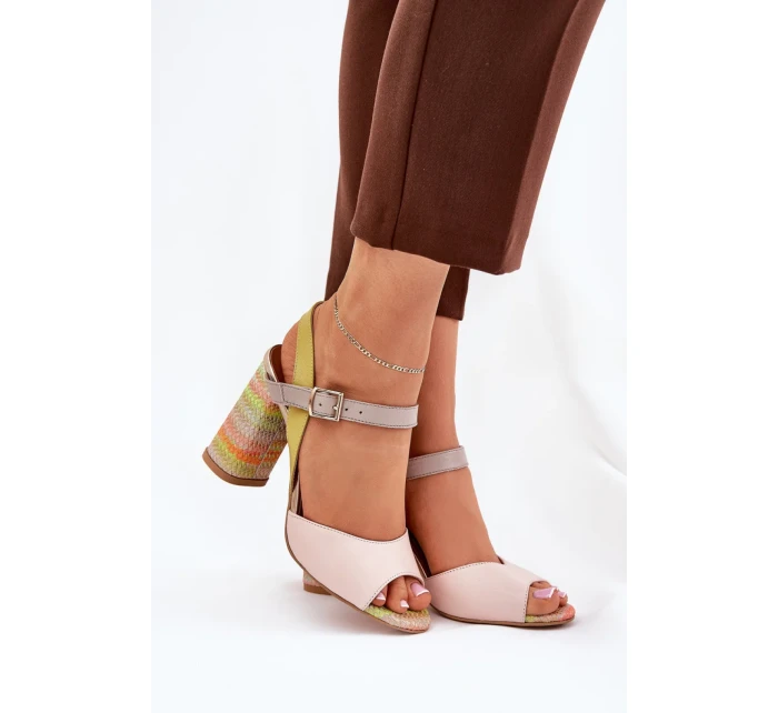 Sandále na podpätku model 211949 Krok vo veľkom štýle